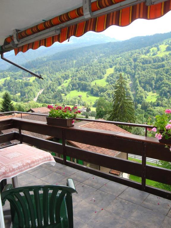 Hotel Old-Jnn Saas im Prattigau Habitación foto