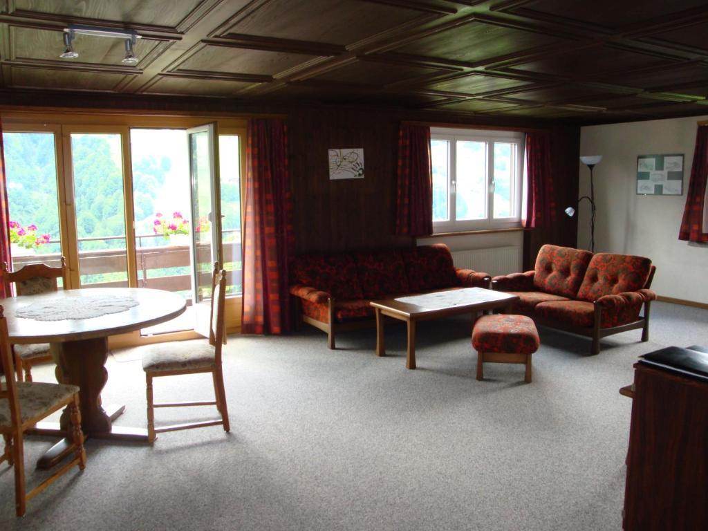 Hotel Old-Jnn Saas im Prattigau Habitación foto
