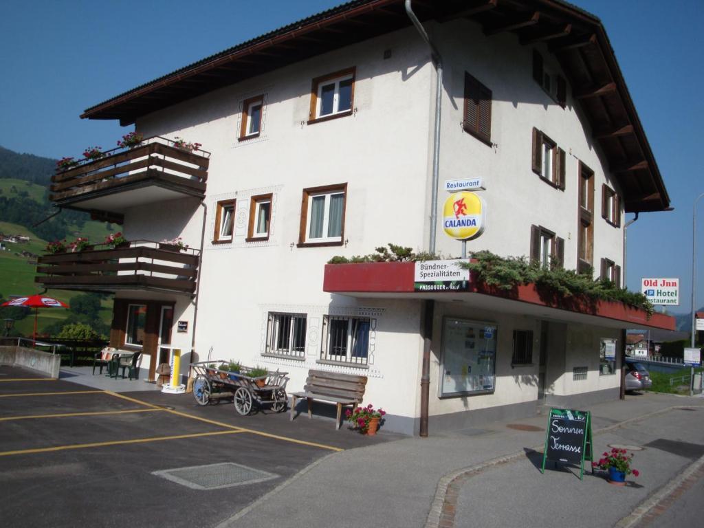 Hotel Old-Jnn Saas im Prattigau Exterior foto