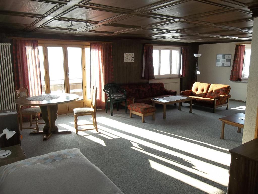 Hotel Old-Jnn Saas im Prattigau Habitación foto